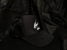 Load image into Gallery viewer, Kaos Trucker Hat
