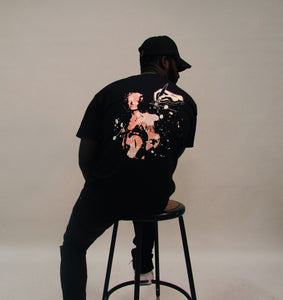 Kaos 'Paint a Picture' pink ink